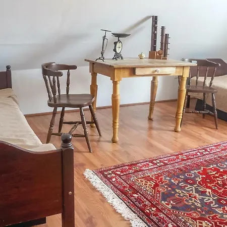 Ferienhaus Three-bedroom Holiday In Pécsely