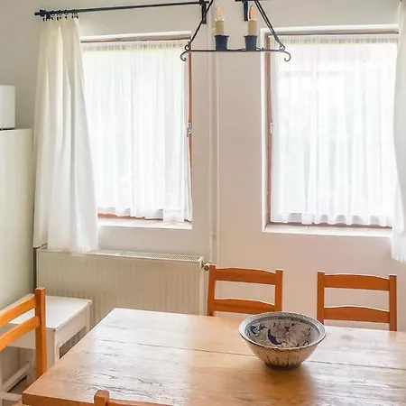 Three-bedroom Holiday In Ferienhaus Pécsely